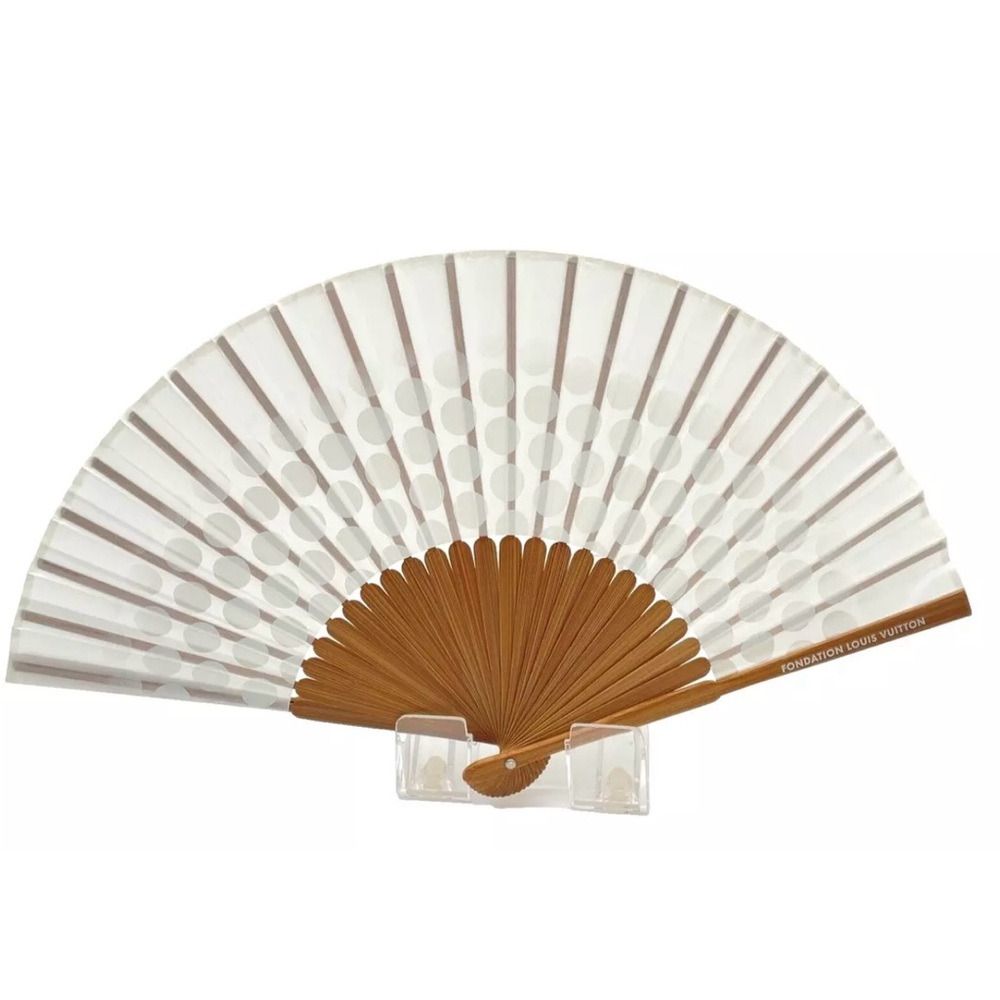 Louis Vuitton White and Brown Fan - Picture 2 of 13